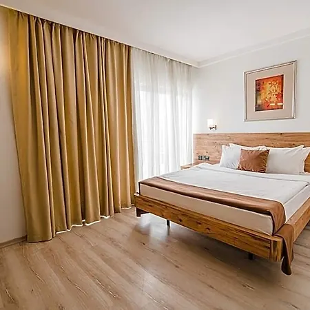 Отель Uptown Buyuk Anadolu 3*