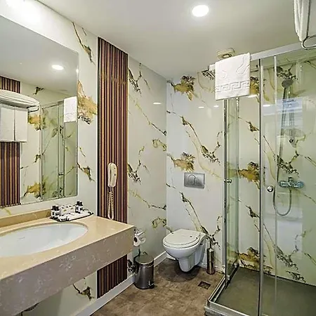 Uptown Buyuk Anadolu Ξενοδοχείο 3*