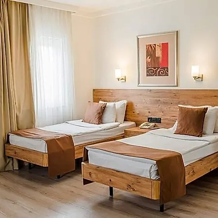 Uptown Buyuk Anadolu Отель