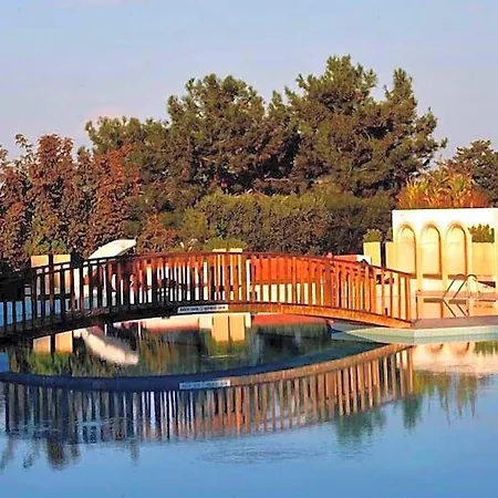 Отель Uptown Buyuk Anadolu 3*